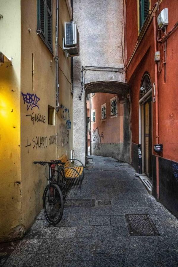 Trilocale Cecilia'S Studio Genoa Exterior photo